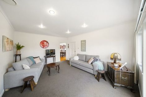 Photo of property in 1/9 Luplau Crescent, Cockle Bay, Auckland, 2014