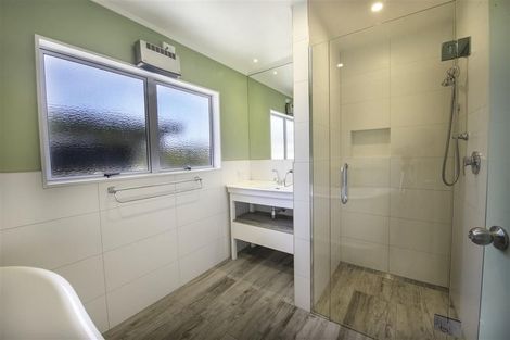 Photo of property in 55 Watchman Road, Westshore, Napier, 4110