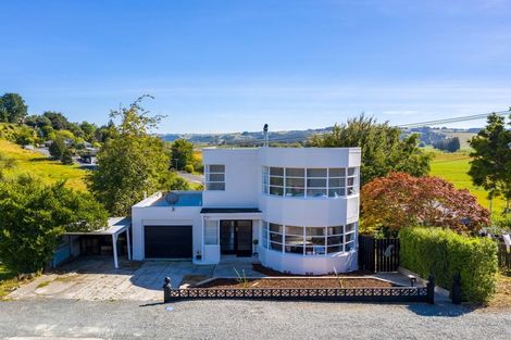 Photo of property in 6 Cossens Street, Balclutha, 9230