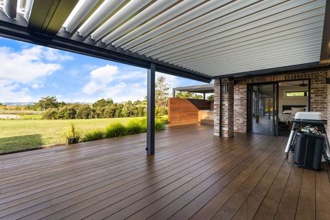 Photo of property in 8 Vinifera Lane, Te Kauwhata, 3782