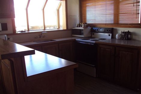 Photo of property in 2 Te Maiki Rise, Russell, 0202