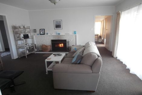 Photo of property in 17 Russell Avenue, Pukekohe, 2120