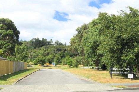 Photo of property in 9 Emerald Hill Drive, Birchville, Upper Hutt, 5018