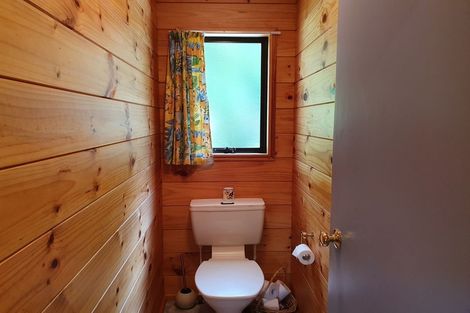 Photo of property in 16 Kamahi Terrace, Omori, Turangi, 3381