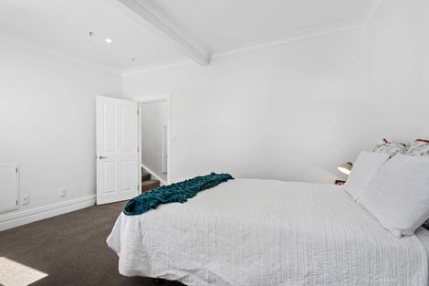 Photo of property in The Villas, 9/33 Hobson Street, Thorndon, Wellington, 6011