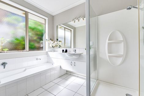 Photo of property in 42 Heathfield Avenue, Huntington, Hamilton, 3210