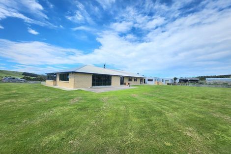 Photo of property in 3/102 Beach Road, Awamoa, Oamaru, 9495
