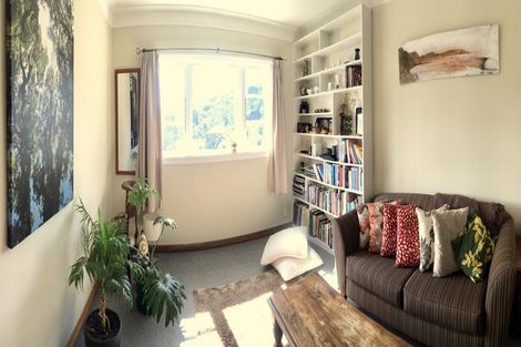 Photo of property in 40 Jackson Street, Island Bay, Wellington, 6023