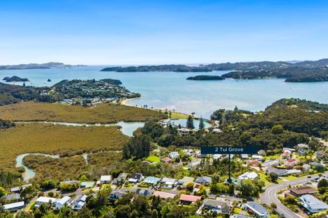 Photo of property in 2 Tui Grove, Paihia, 0200