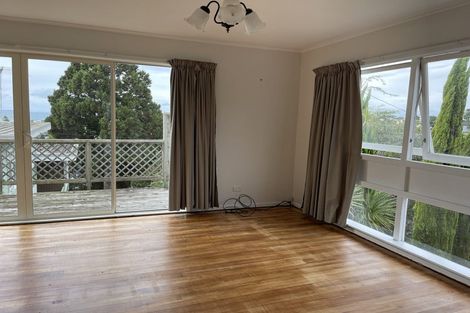 Photo of property in 71 Matipo Road, Mairangi Bay, Auckland, 0630