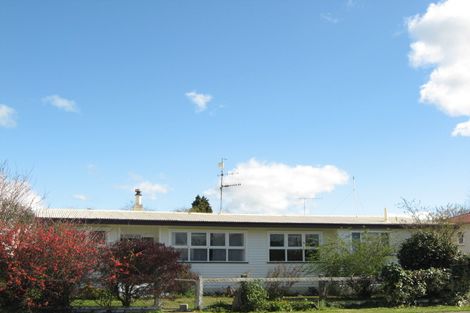 Photo of property in 18 Tavistock Road, Waipukurau, 4200