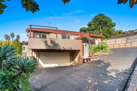 Photo of property in 18a Jacanas Place, Unsworth Heights, Auckland, 0632