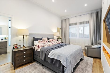 Photo of property in 37 Schooner Drive, Whitby, Porirua, 5024