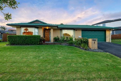 Photo of property in 120 Buscomb Avenue, Henderson, Auckland, 0610