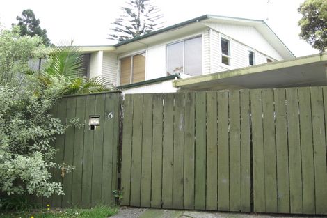 Photo of property in 6 Farnborough Crescent, Mangere, Auckland, 2022