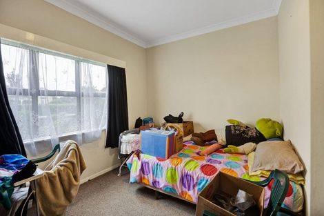 Photo of property in 73 Camberwell Road, Hawera, 4610