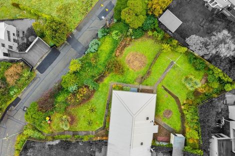 Photo of property in 2 Upham Terrace, Lyttelton, 8082