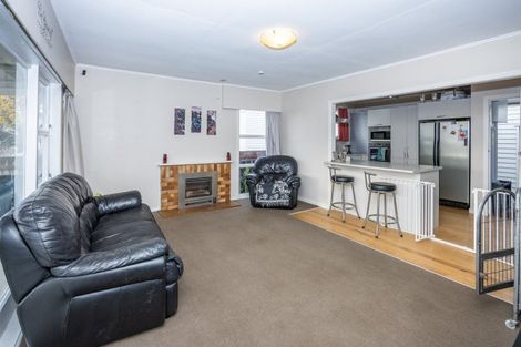 Photo of property in 74 Vardon Road, St Andrews, Hamilton, 3200