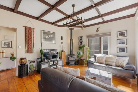 Photo of property in 10 Parkview Place, Stoke, Nelson, 7011