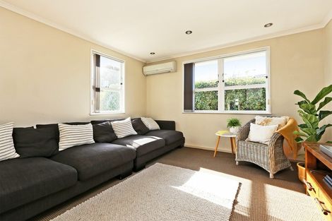 Photo of property in 30 Skerrett Crescent, Tamatea, Napier, 4112