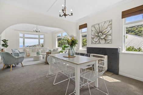Photo of property in 11 Aranoni Street, Island Bay, Wellington, 6023