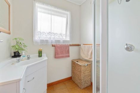 Photo of property in 44a Kelvin Road, Papakura, 2110