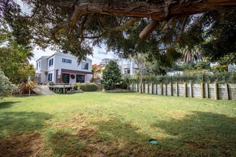 Photo of property in 8 Middleton Road, Paraparaumu Beach, Paraparaumu, 5032
