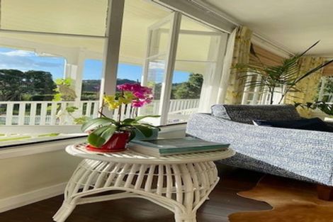 Photo of property in 13 Robertson Street, Russell, 0202