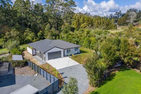 Photo of property in 38 Alderton Drive, Kerikeri, 0230