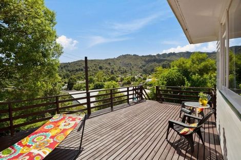 Photo of property in 32a Kopara Grove, Stokes Valley, Lower Hutt, 5019