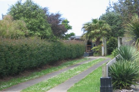 Photo of property in 42 Koutunui Road, Athenree, Katikati, 3177