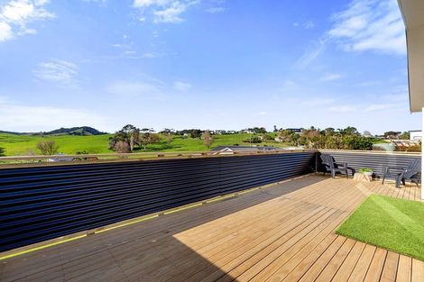 Photo of property in 10 Hillside Avenue, Mangawhai Heads, Mangawhai, 0505