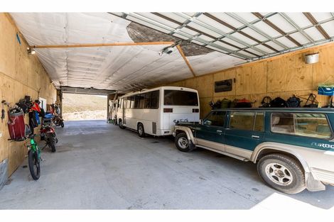 Photo of property in 211 Mcarthur Road, Springvale, Alexandra, 9391