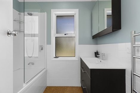 Photo of property in 107 Taylor Street, Cambridge, 3434