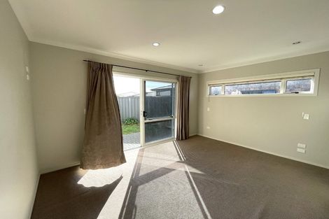 Photo of property in 6 Mana Place, Poraiti, Napier, 4112