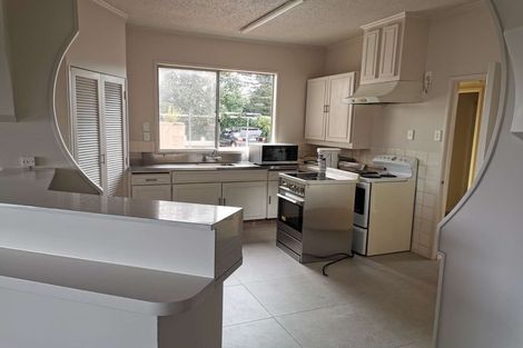 Photo of property in 3 Brook Street, Milford, Auckland, 0620