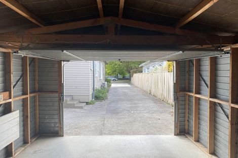 Photo of property in 10 Mere Mere Avenue, Palmerston North, 4414