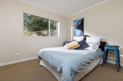 Photo of property in 22a Viridian Lane, Greenhithe, Auckland, 0632