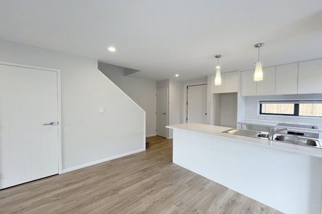 Photo of property in 10a Claridge Street, Glen Eden, Auckland, 0602