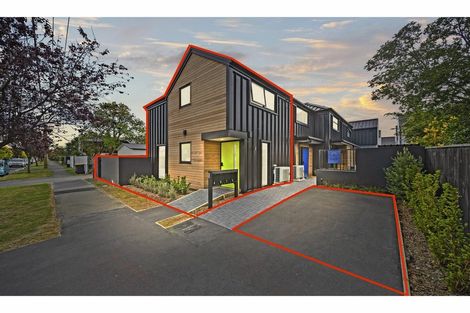 Photo of property in 8a Champion Street, Edgeware, Christchurch, 8013