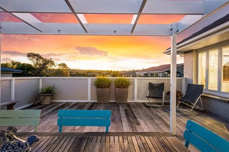 Photo of property in 11 Brighton Terrace, Mairangi Bay, Auckland, 0630