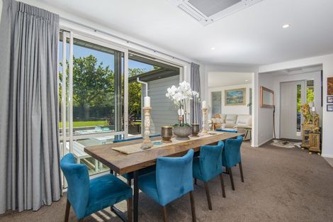 Photo of property in 8 Redwoods Lane, Helensburgh, Dunedin, 9010