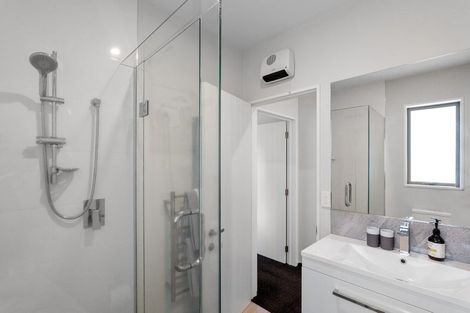 Photo of property in 53a Kotare Street, Fendalton, Christchurch, 8041