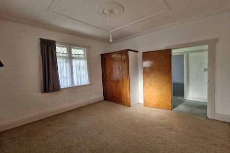 Photo of property in 37 Bay Street, Petone, Lower Hutt, 5012