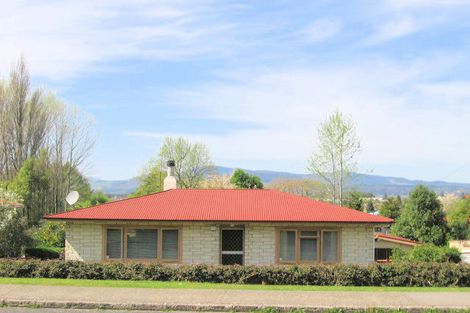 Photo of property in 52 Gordon Road, Western Heights, Rotorua, 3015