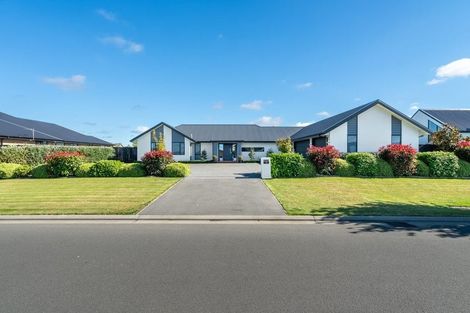 Photo of property in 130 Silver Peaks Drive, West Melton, 7618