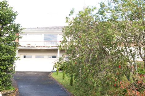 Photo of property in 13 Kayeleen Place, Cockle Bay, Auckland, 2014