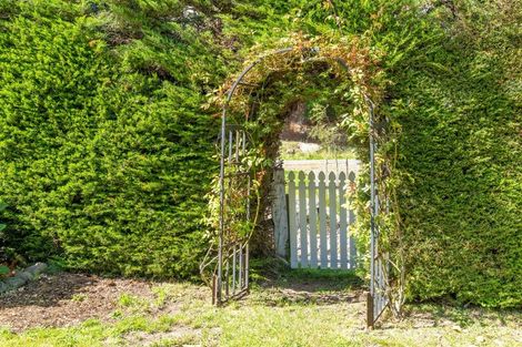 Photo of property in 15 Factory Road, Little Akaloa, 7583