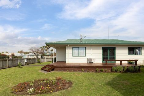 Photo of property in 25a Longstead Avenue, Papamoa Beach, Papamoa, 3118