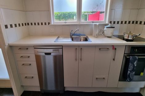 Photo of property in 2/19 Huron Street, Takapuna, Auckland, 0622